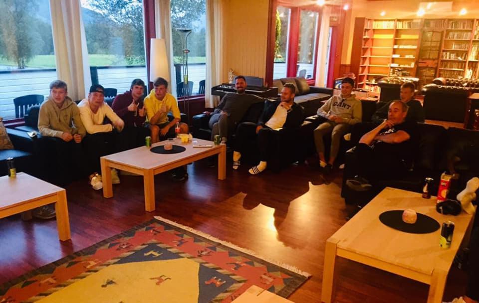 Vikedal Relax Center Hotel Bagian luar foto