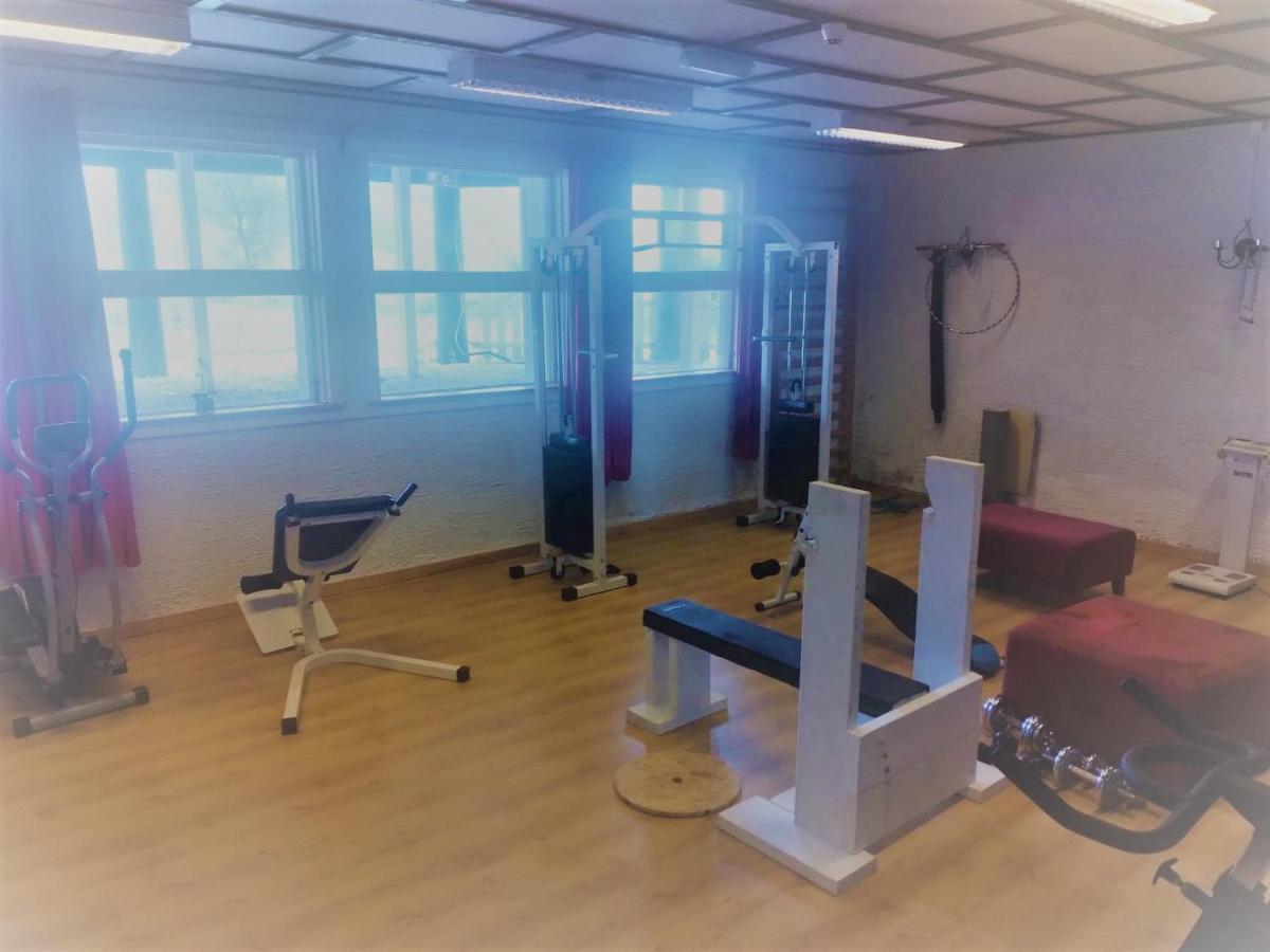 Vikedal Relax Center Hotel Bagian luar foto