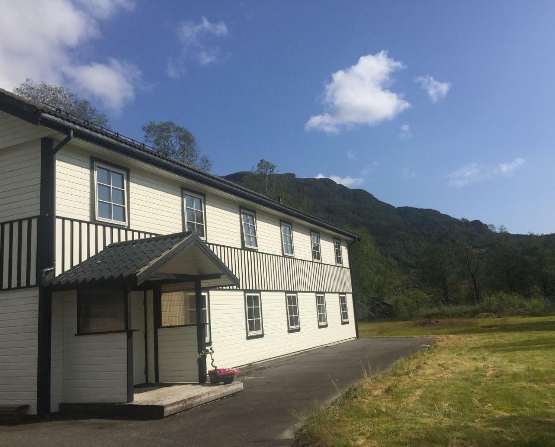 Vikedal Relax Center Hotel Bagian luar foto